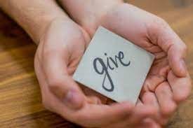 How Can Donating Without Expectations Lead to Spiritual Growth?