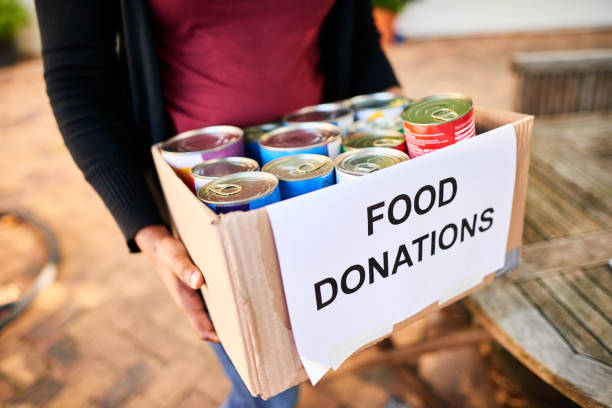 How does food donation transform lives by nourishing bodies and touching souls?