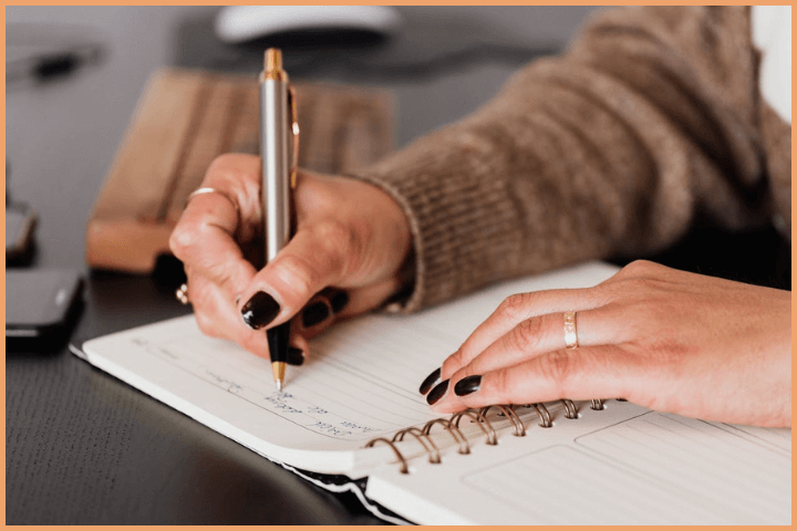 Maintain a self gratitude journal