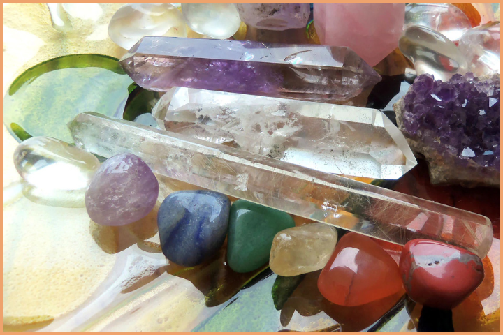 Collect crystals for protecting the positive energy at your home