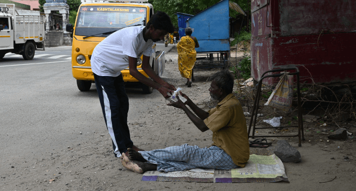 Feeding poor peope