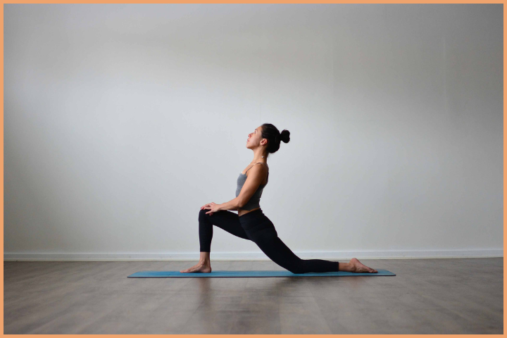 Yoga Poses - Low Lunge (Anjaneyasana)